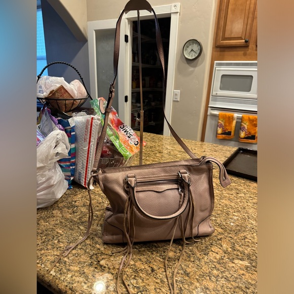 🎄🎄🎄Rebecca Minkoff “Regan” Leather Crossbody Shoulder Handbag - Picture 2 of 12
